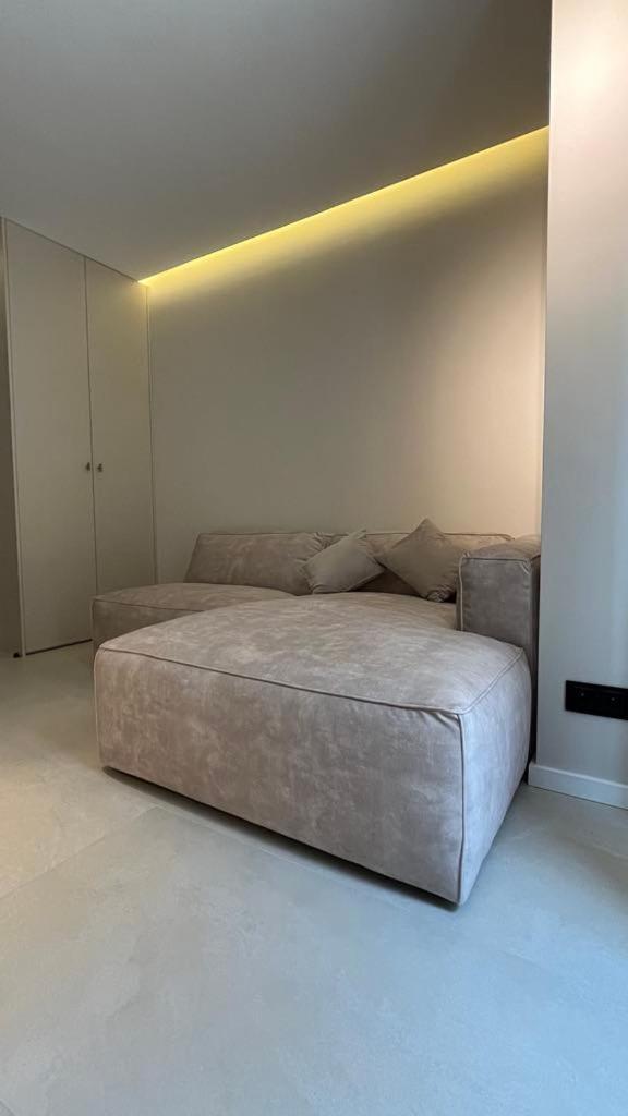 50 Apartment